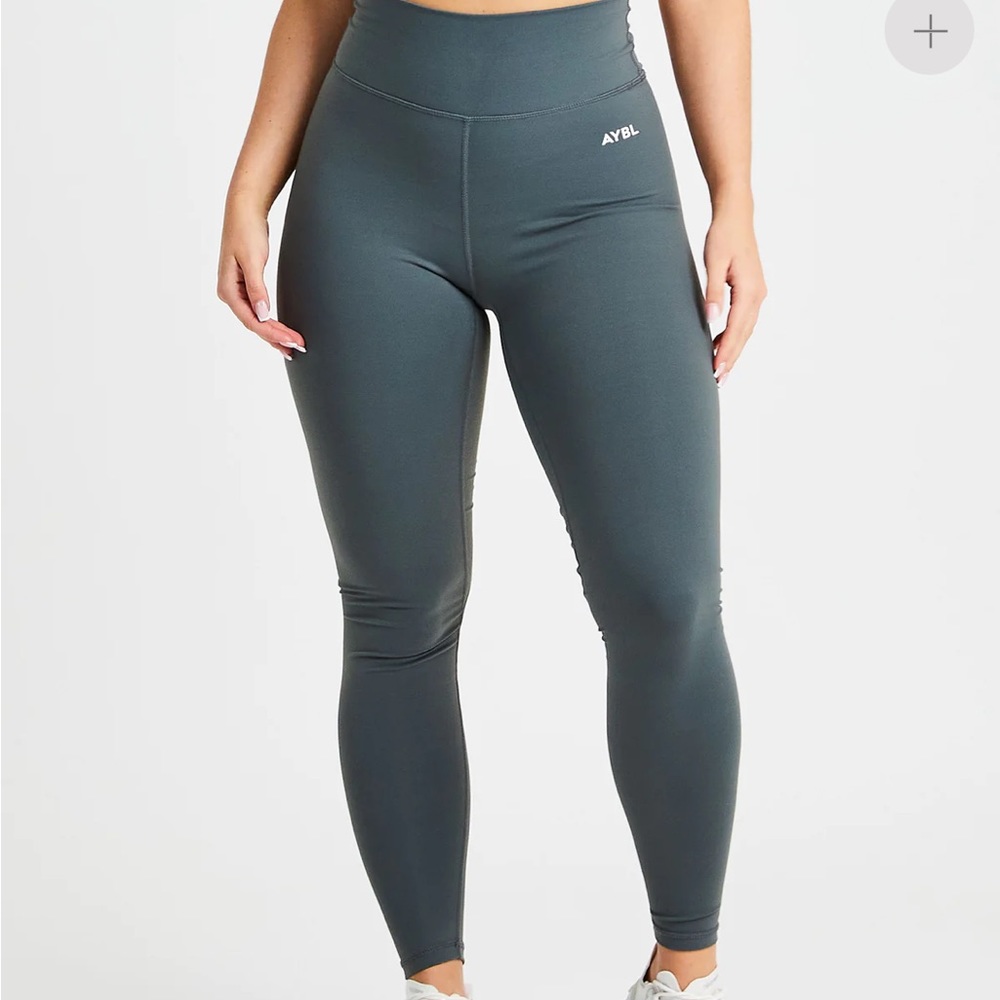 SOLD 🚫🚫🚫 ABYL Leggings
